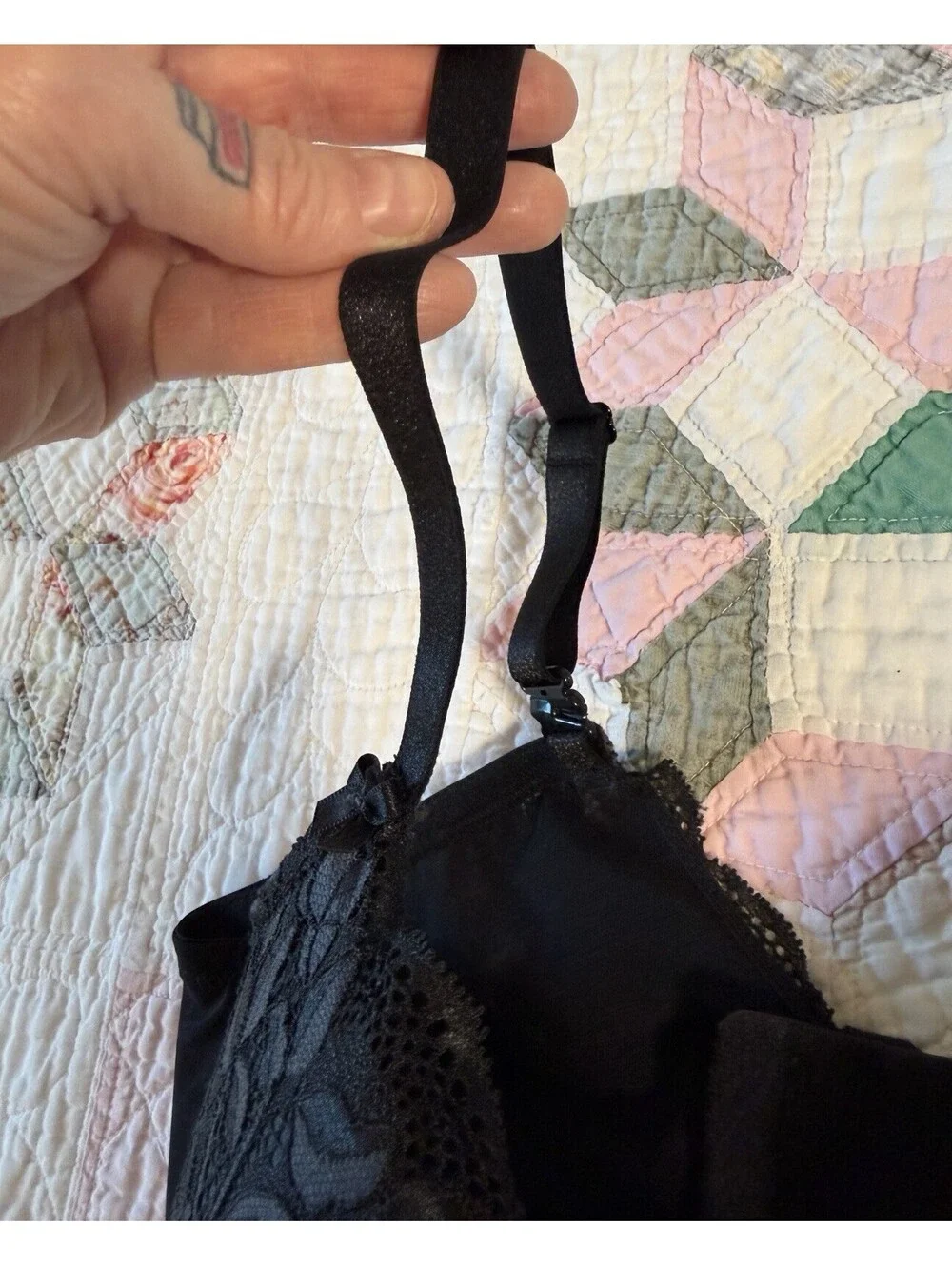 Adore Me Black Lace Push Up Plunge Bra Bow Details 38DD GUC